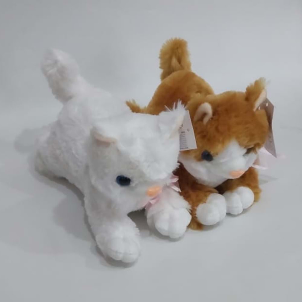 ETM-010 FİYONKLU YATAN KEDİ PELUŞ (100)